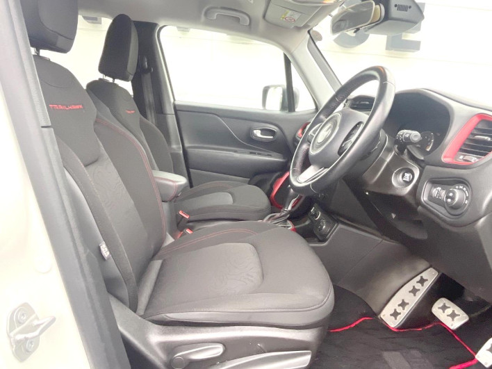 2020 Chrysler Jeep Renegade 3BA-BV13PM (UW-6a26313289f0b)[18]