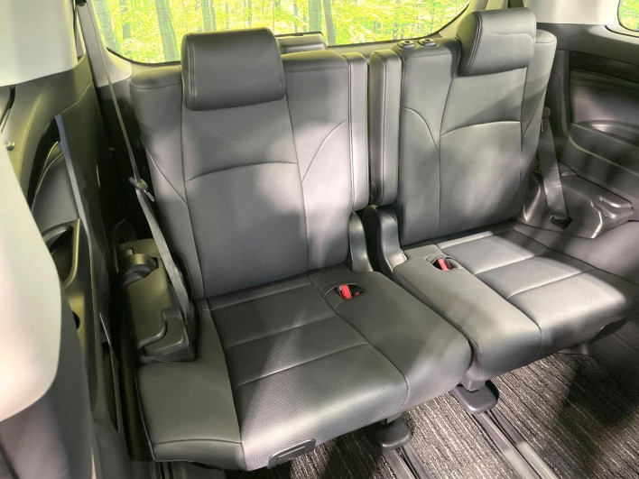 2020 Toyota Vellfire 3BA-AGH30W (UW-6a2631506bf2d)[22]