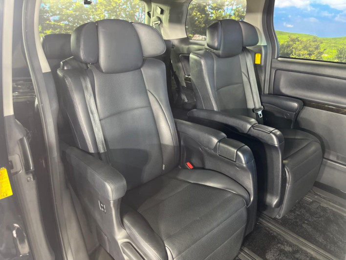 2012 Toyota Alphard DBA-ANH20W (UW-6a26315d0116c)[29]