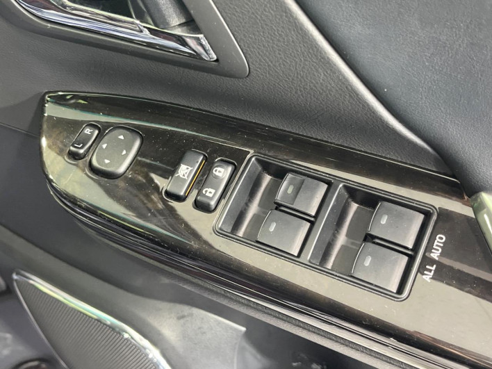 2014 Toyota Vellfire DBA-ANH20W (UW-6a26315ee071b)[10]