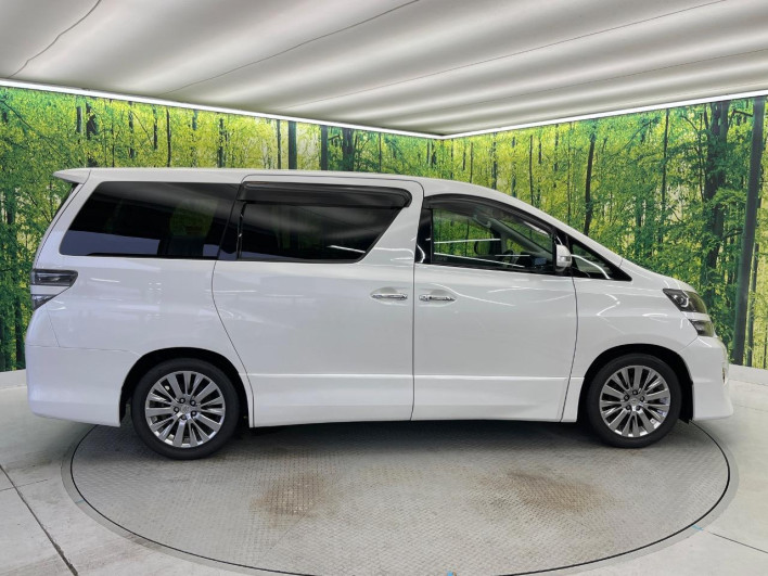 2014 Toyota Vellfire DBA-ANH20W (UW-6a26315f266f5)[11]