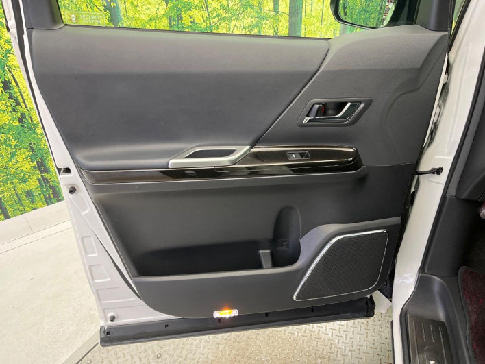 2014 Toyota Vellfire DBA-ANH20W (UW-6a26315f266f5)[27]