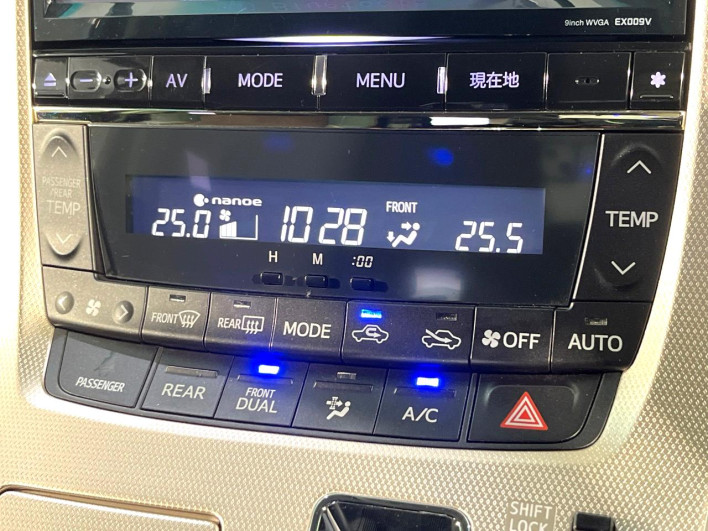 2014 Toyota Alphard DBA-ANH20W (UW-6a26315f9fce7)[21]