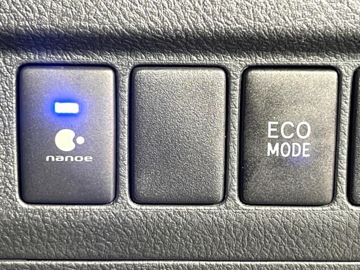 2014 Toyota Alphard DBA-ANH20W (UW-6a26315f9fce7)[13]