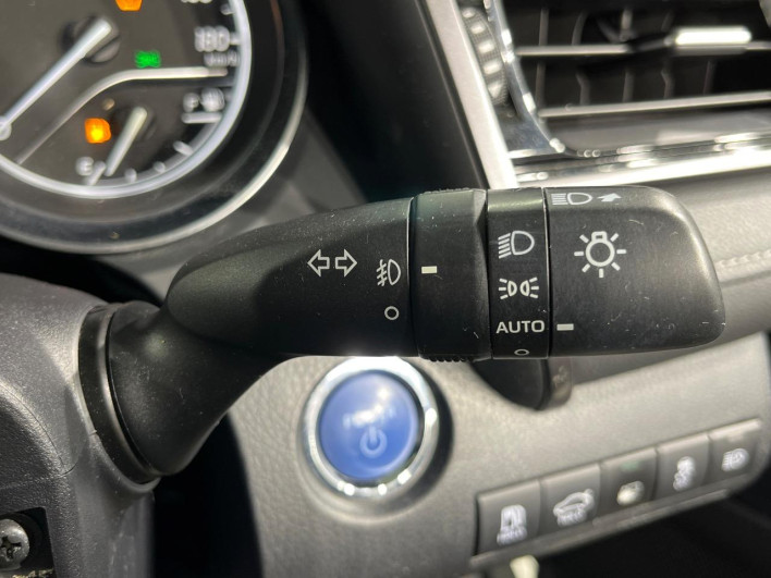 2018 Toyota Camry DAA-AXVH70 (UW-6a26316f27425)[11]