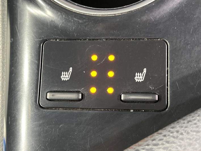 2018 Toyota Camry DAA-AXVH70 (UW-6a26316f27425)[20]
