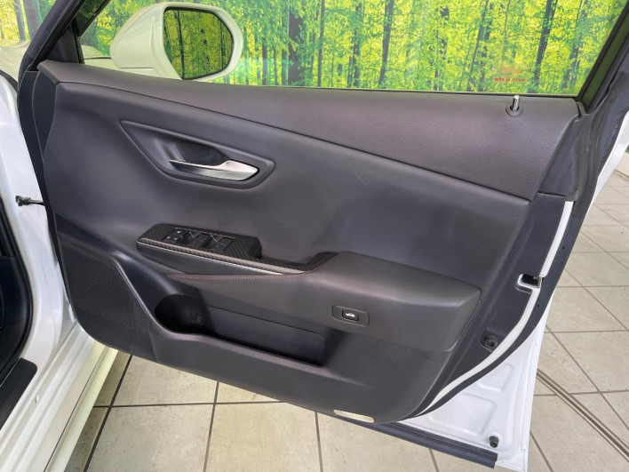 2020 Toyota Crown Hybrid 6AA-AZSH20 (UW-6a263174d7f11)[25]