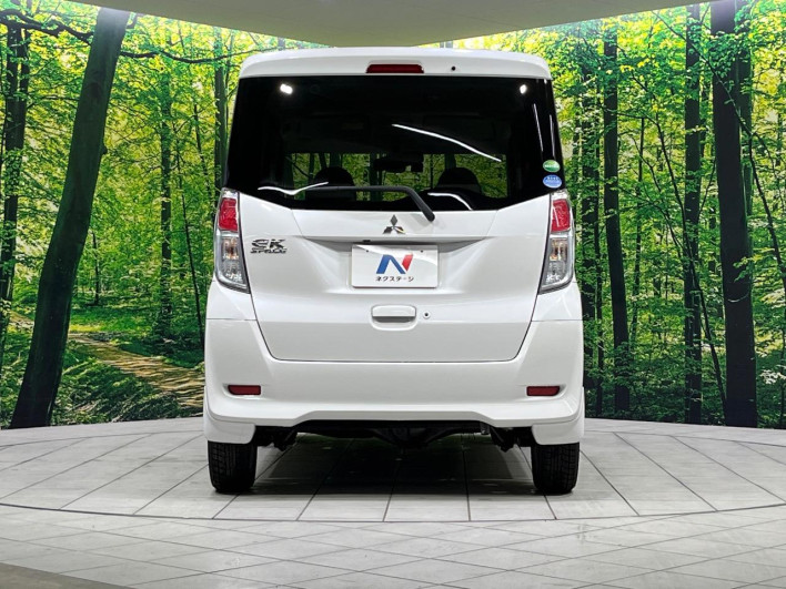 2017 Mitsubishi eK Space DBA-B11A (UW-6a26317710b06)[27]