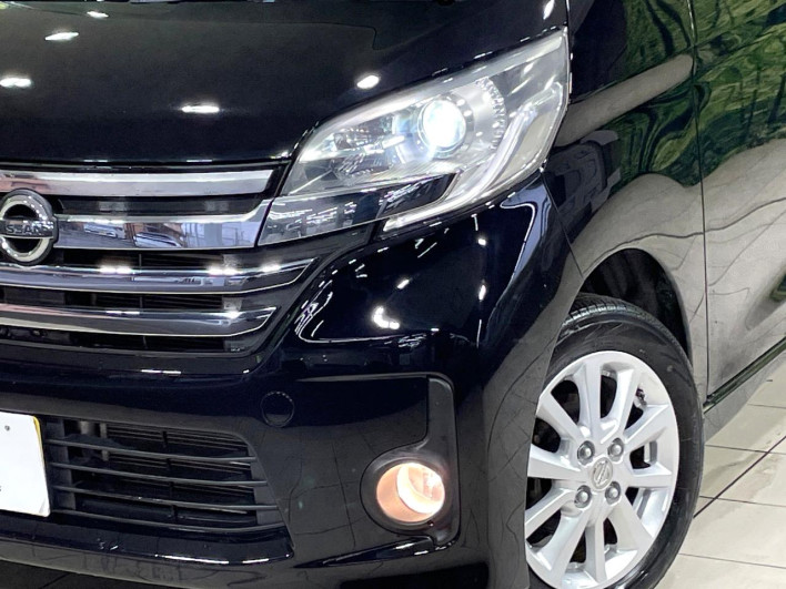 2016 Nissan DAYZ ROOX DBA-B21A (UW-6a2631799680e)[9]