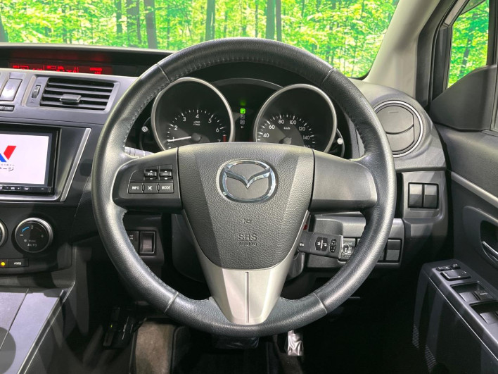 2014 Mazda Premacy DBA-CWEAW (UW-6a263194ef917)[23]