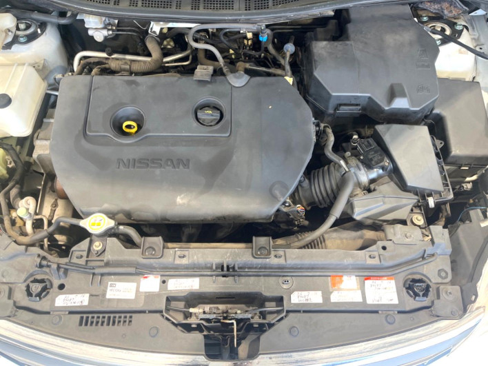 2011 Nissan La Festa DBA-CWEFWN (UW-6a263195052c9)[4]