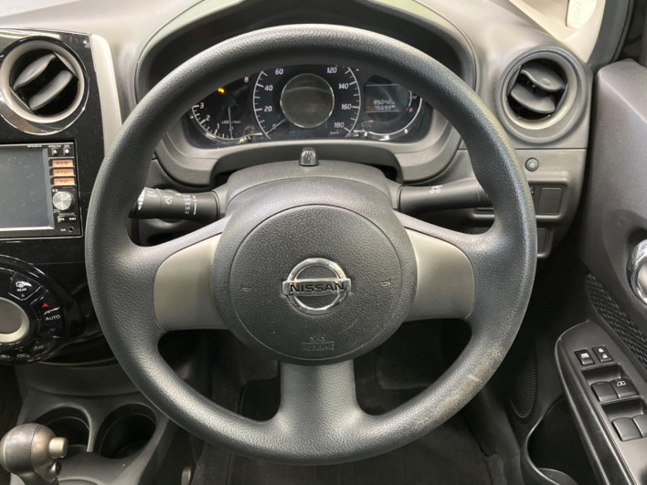 2014 Nissan Note DBA-E12 (UW-6a2631a3e365d)[10]