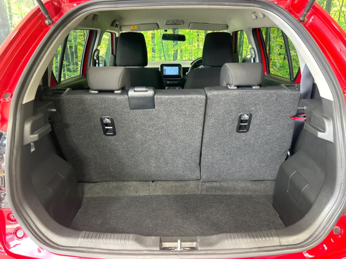 2016 Suzuki Ignis DAA-FF21S (UW-6a2631ae32863)[14]