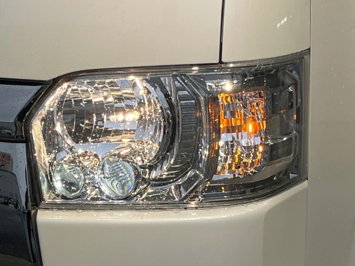 2021 Toyota Hiace Van 3DF-GDH201V (UW-6a2631b43df26)[6]