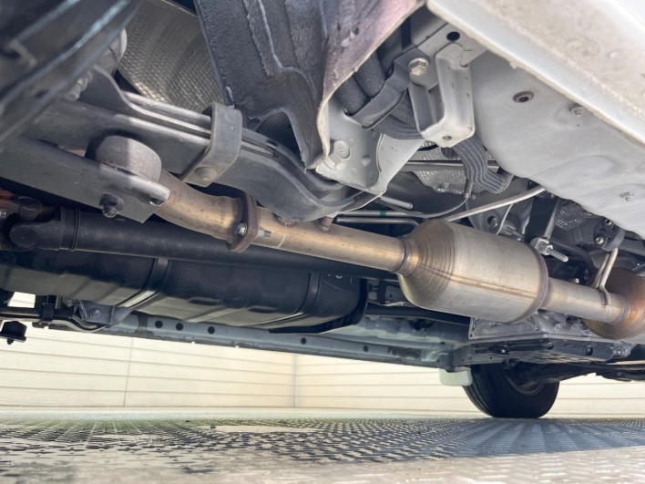 2021 Toyota Hiace Van 3DF-GDH201V (UW-6a2631b43df26)[14]