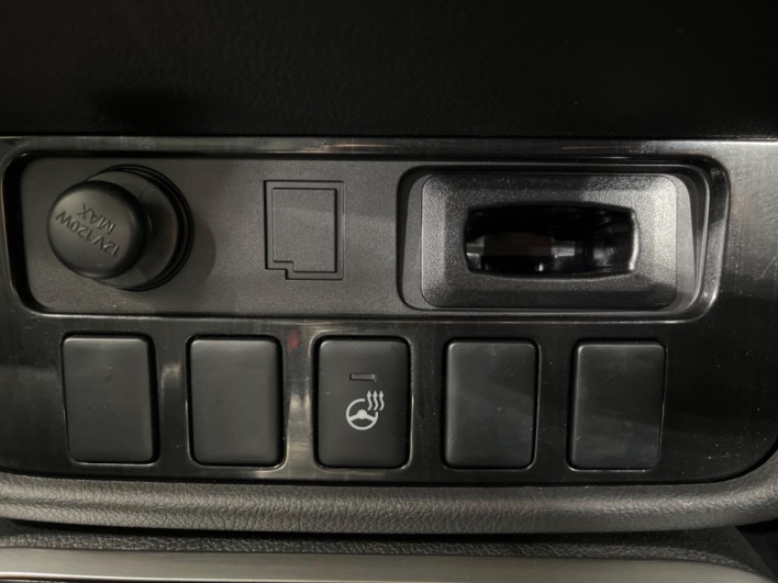 2016 Mitsubishi OUTLANDER PHEV DLA-GG2W (UW-6a2631c19a290)[28]