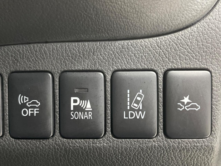 2016 Mitsubishi OUTLANDER PHEV DLA-GG2W (UW-6a2631c19a290)[20]