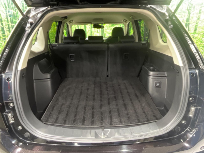 2016 Mitsubishi OUTLANDER PHEV DLA-GG2W (UW-6a2631c19a290)[11]