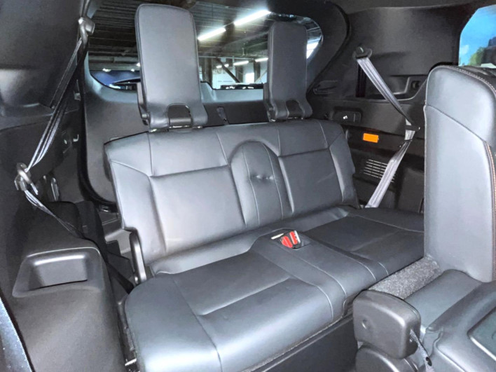 2022 Mitsubishi OUTLANDER PHEV 5LA-GN0W (UW-6a2631c4601a8)[21]