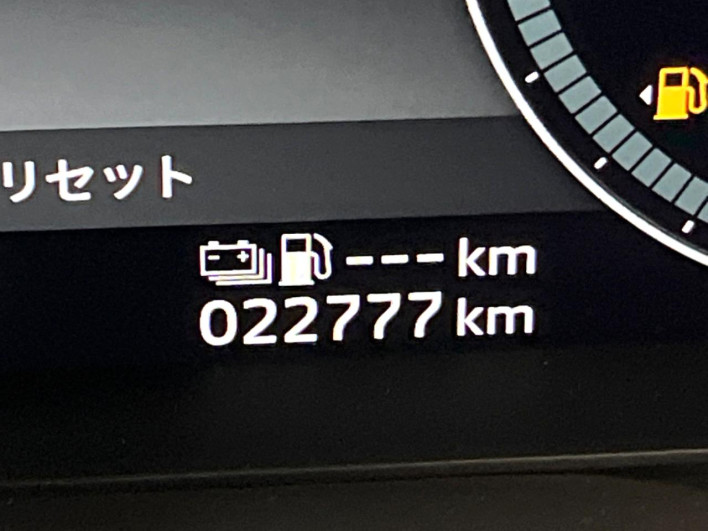 2022 Mitsubishi OUTLANDER PHEV 5LA-GN0W (UW-6a2631c4601a8)[2]
