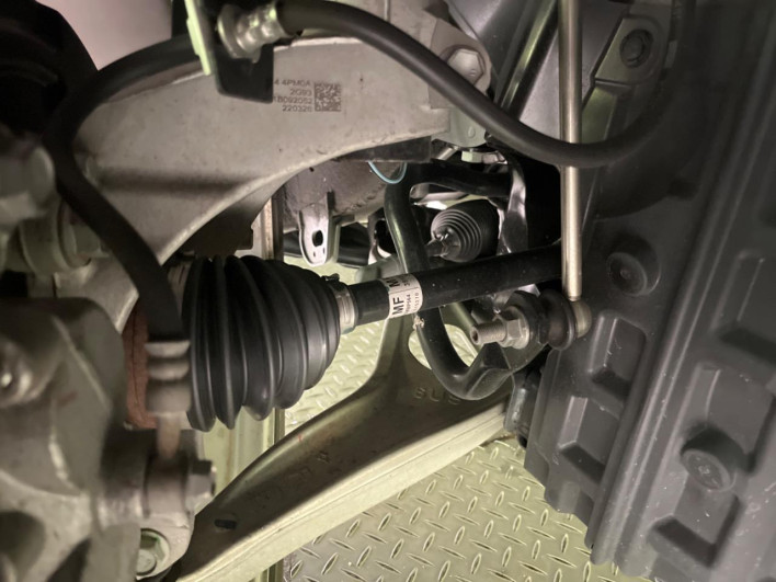 2022 Mitsubishi OUTLANDER PHEV 5LA-GN0W (UW-6a2631c47af64)[6]