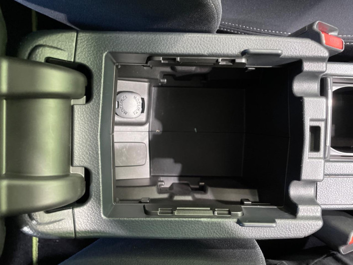 2014 Subaru XV DBA-GP7 (UW-6a2631c76c4b0)[13]