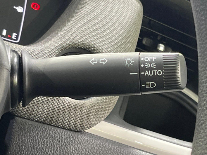 2021 Honda Fit 6AA-GR6 (UW-6a2631c941be1)[24]