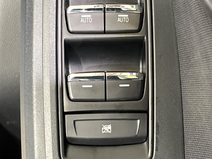2017 Subaru XV DBA-GT7 (UW-6a2631ce431a9)[11]