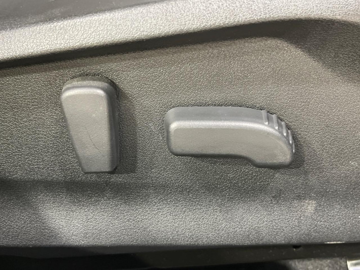 2017 Subaru XV DBA-GT7 (UW-6a2631ce431a9)[19]