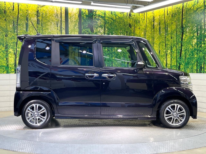 2014 Honda N-BOX CUSTOM DBA-JF1 (UW-6a2631f02196c)[27]
