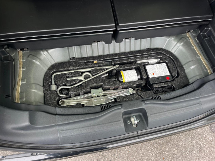 2016 Honda N-BOX DBA-JF1 (UW-6a2631f25164c)[28]