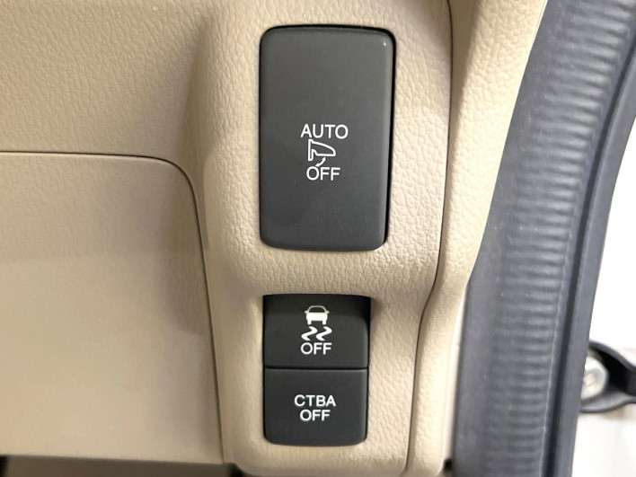 2017 Honda N-BOX DBA-JF1 (UW-6a2631f34be50)[16]
