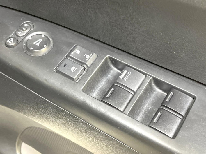 2014 Honda N-BOX DBA-JF1 (UW-6a2631f48ada9)[14]