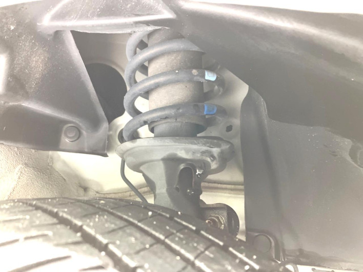 2016 Honda N-BOX CUSTOM DBA-JF1 (UW-6a2631f5671eb)[5]