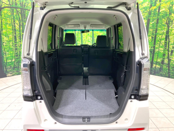 2016 Honda N-BOX CUSTOM DBA-JF1 (UW-6a2631f5671eb)[16]