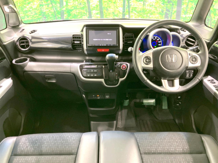 2016 Honda N-BOX CUSTOM DBA-JF1 (UW-6a2631f5671eb)[23]