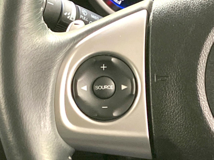 2016 Honda N-BOX CUSTOM DBA-JF1 (UW-6a2631f5671eb)[25]