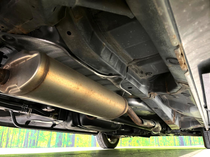 2015 Honda N-BOX CUSTOM DBA-JF2 (UW-6a2631f652087)[29]