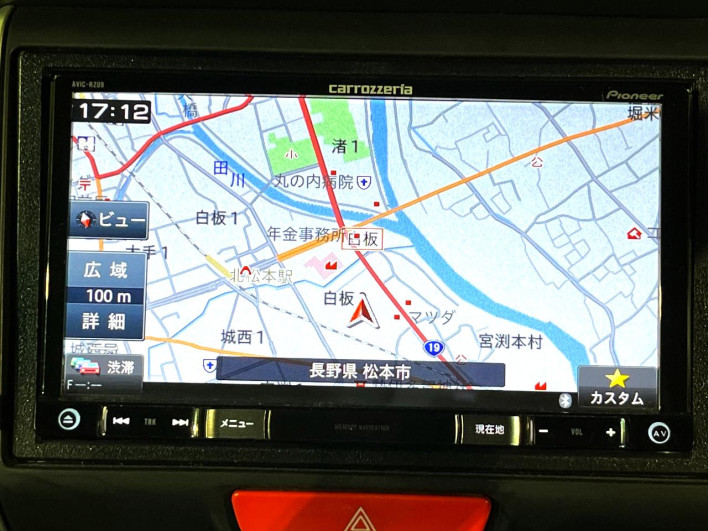 2015 Honda N-BOX CUSTOM DBA-JF2 (UW-6a2631f652087)[17]