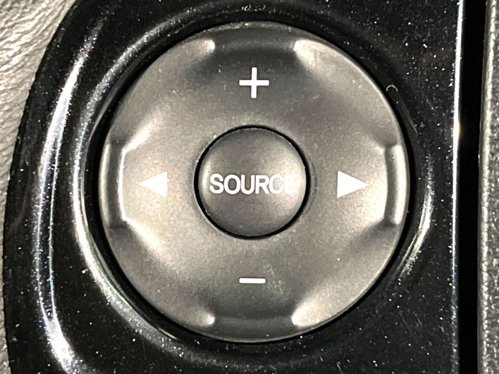 2014 Honda N-BOX CUSTOM DBA-JF2 (UW-6a2631f69d3db)[22]