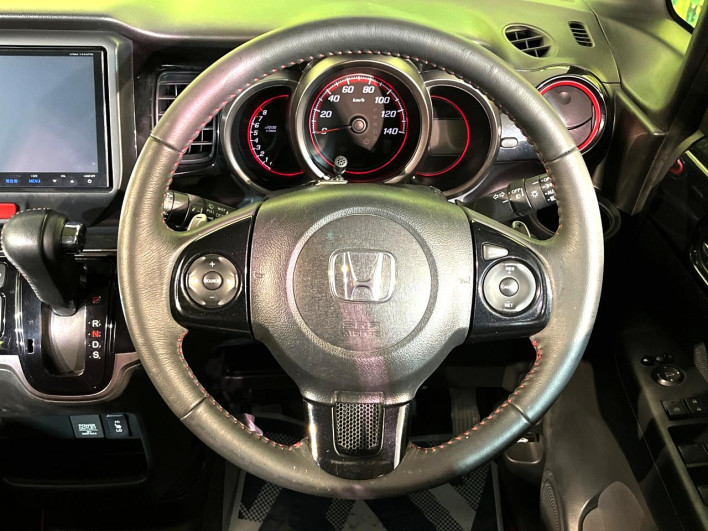 2014 Honda N-BOX CUSTOM DBA-JF2 (UW-6a2631f69d3db)[5]