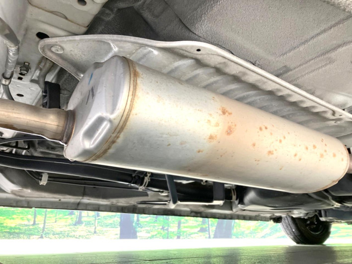 2017 Honda N-BOX DBA-JF3 (UW-6a2631f72683a)[5]