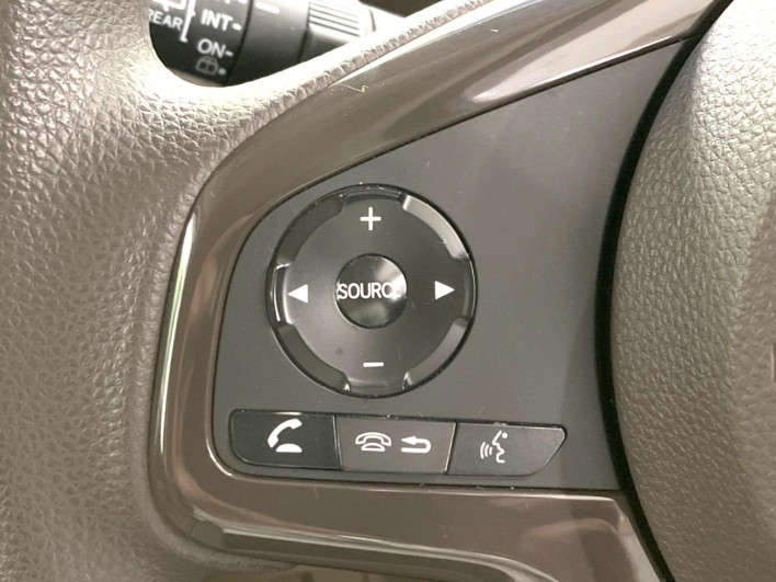 2017 Honda N-BOX DBA-JF3 (UW-6a2631f72683a)[26]