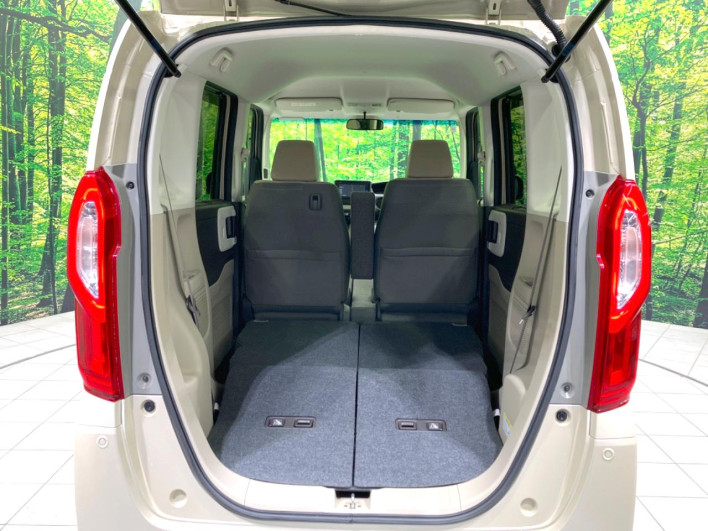 2017 Honda N-BOX DBA-JF3 (UW-6a2631f72683a)[9]
