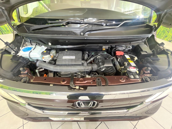 2017 Honda N-BOX DBA-JF3 (UW-6a2631f74f63e)[4]