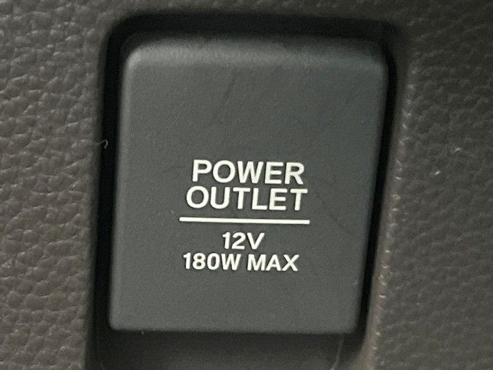 2017 Honda N-BOX DBA-JF3 (UW-6a2631f74f63e)[24]