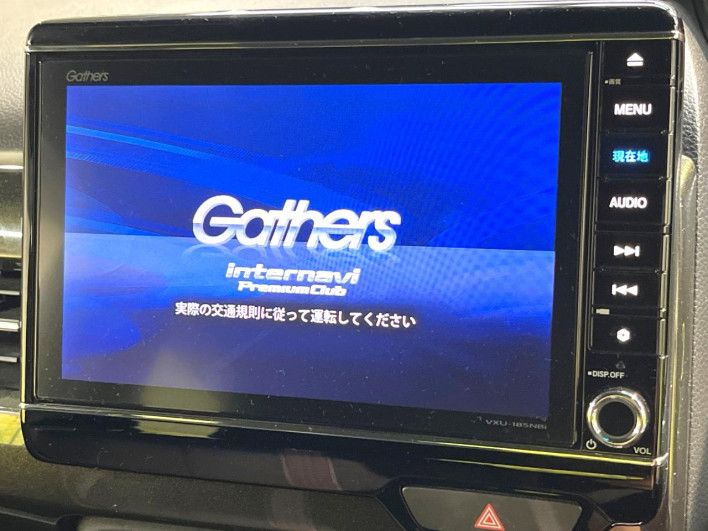 2018 Honda N-BOX CUSTOM DBA-JF3 (UW-6a2631f90841c)[18]