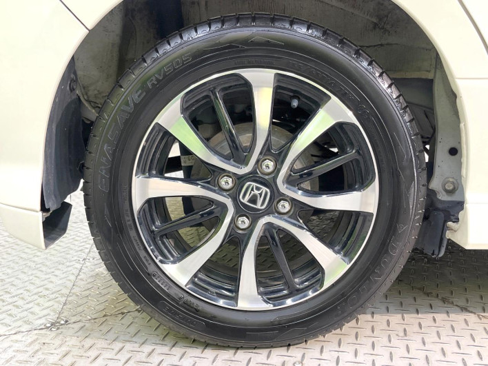 2018 Honda N-BOX CUSTOM DBA-JF3 (UW-6a2631f90841c)[13]