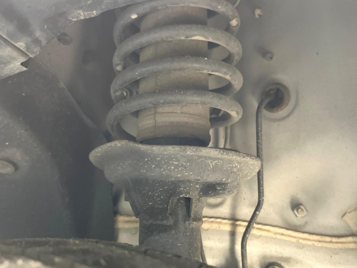 2018 Honda N-BOX CUSTOM DBA-JF3 (UW-6a2631f90841c)[6]