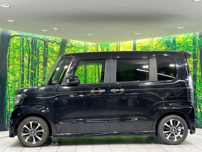 2019 Honda N-BOX CUSTOM 6BA-JF3 (UW-6a2631fb419b8)[8]